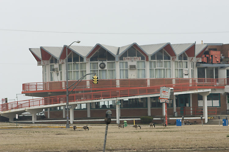 Howard Johnson's on the boardwalk