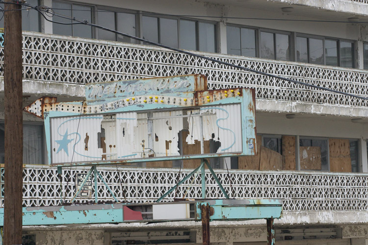 Metropolitan Motel from the front